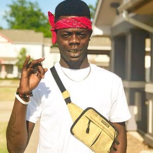 Meet your Posher, Leslie